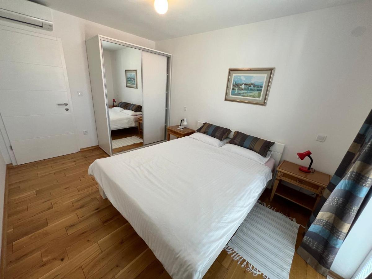 Apartman Sven Malinska Eksteriør billede